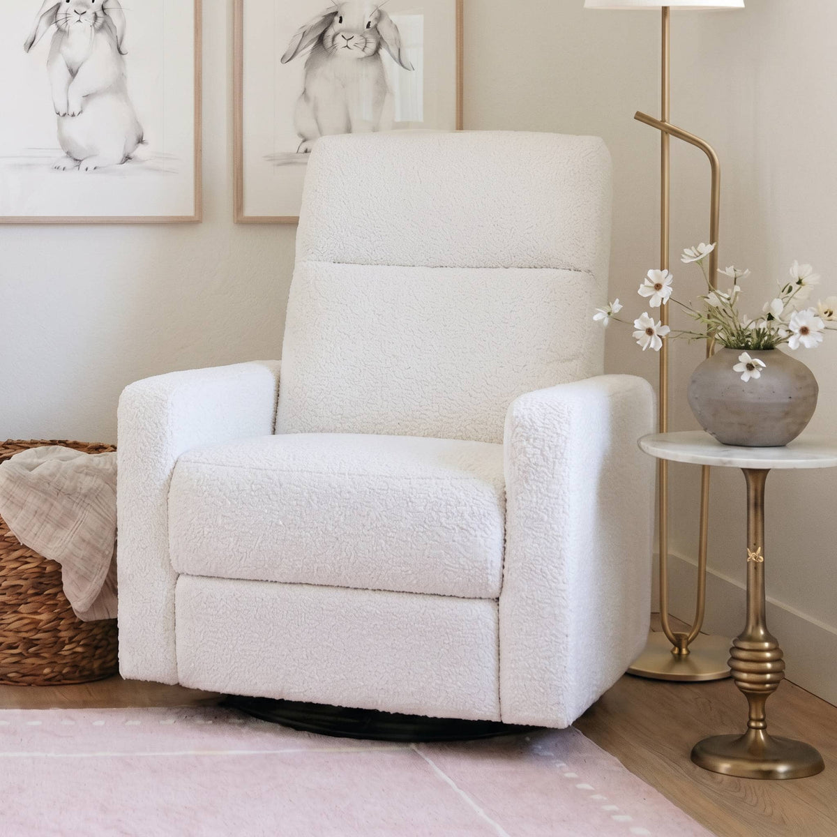 Boucle White