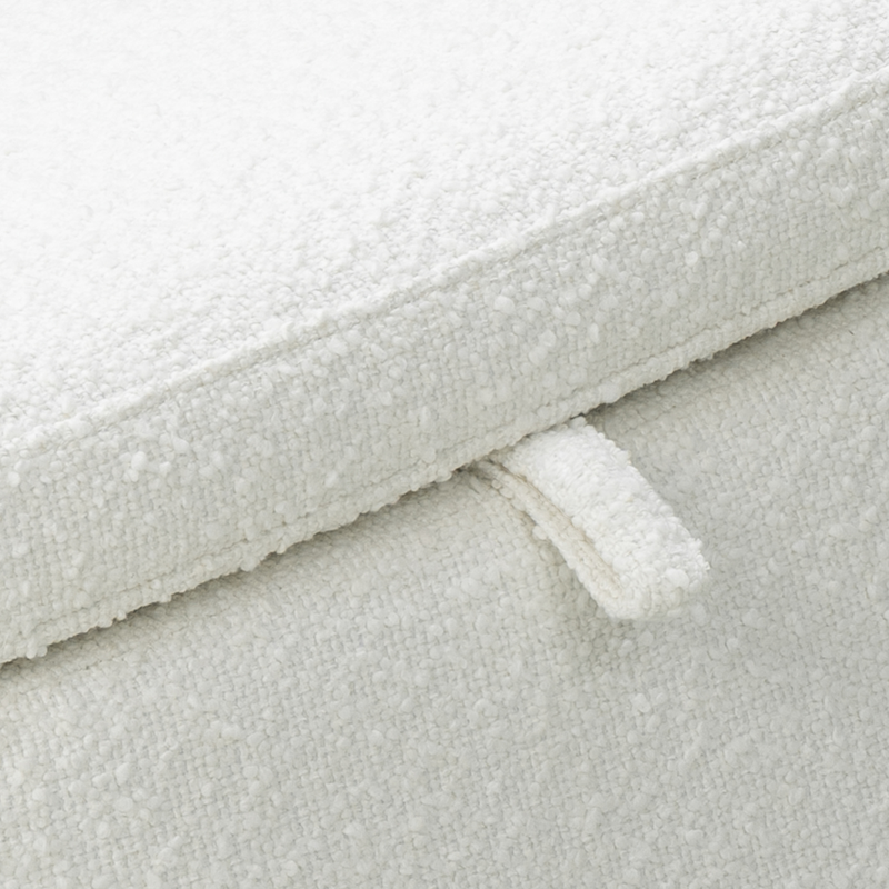 Boucle White