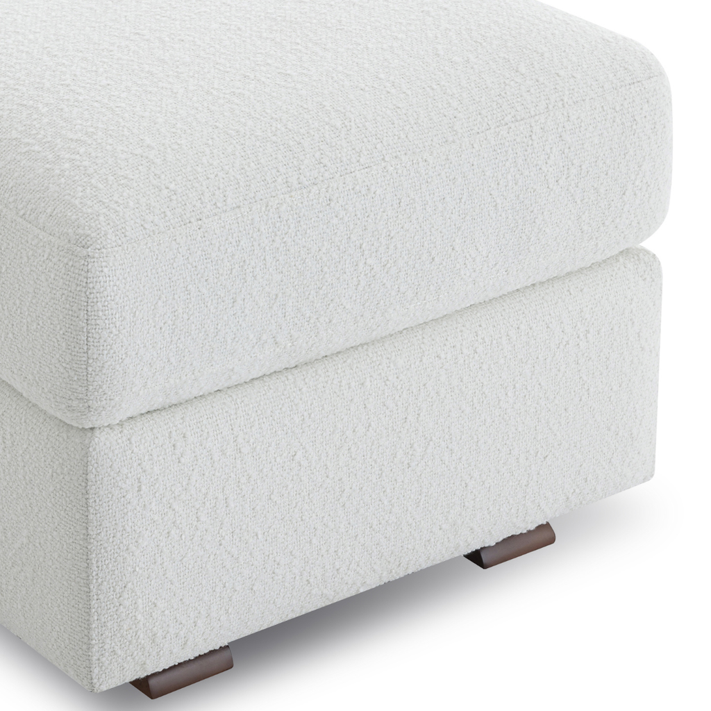 Boucle White